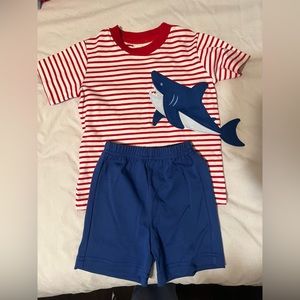 Boy 2t shark appliqué shirt and short set